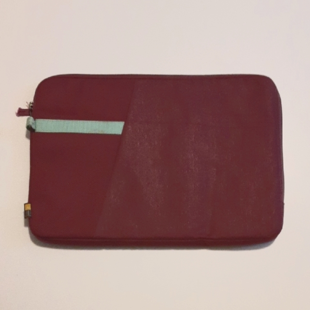 Case Logic Laptop Sleeve